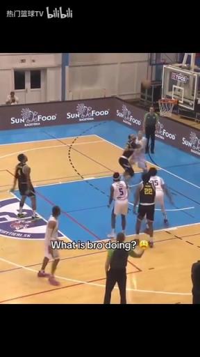 一分變兩分！這哥們得感謝5號為他成就了名場面！